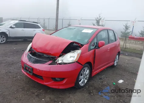 2010 Honda Fit Sport из США, поврежденный, VIN JHMGE8H49AC026357